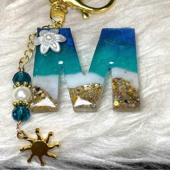 Real Sand Blue And Gold Ocean Inspired Letter “M” Initial Keychain And Sun Charm - Picture 14 of 14
